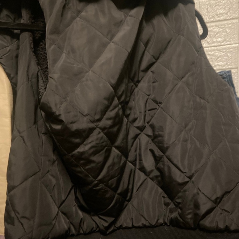 Harley-Davidson Black Quilted Jacket - Picture 3 of 5